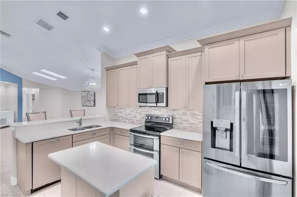 20001 Serene Meadow LN, Estero, FL 33928