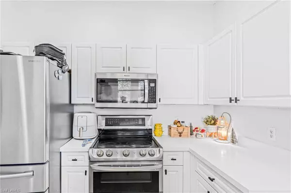 21 Maryland RD, Lehigh Acres, FL 33936