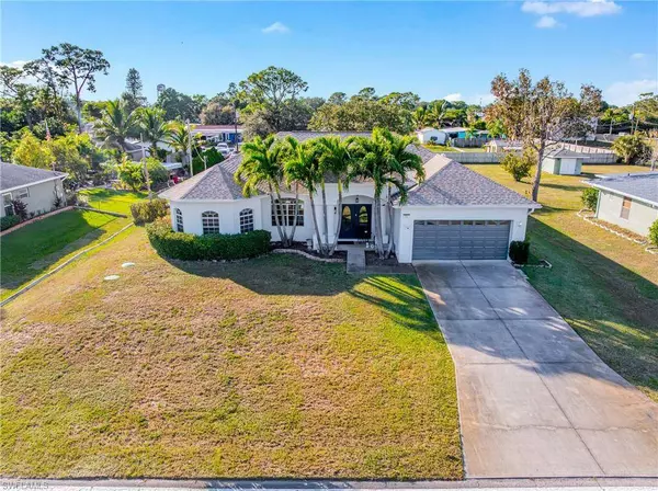 21 Maryland RD, Lehigh Acres, FL 33936