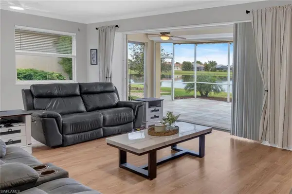 11239 Lakeland CIR, Fort Myers, FL 33913