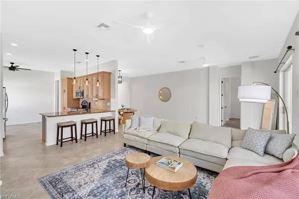 9406 Sun River WAY, Estero, FL 33928