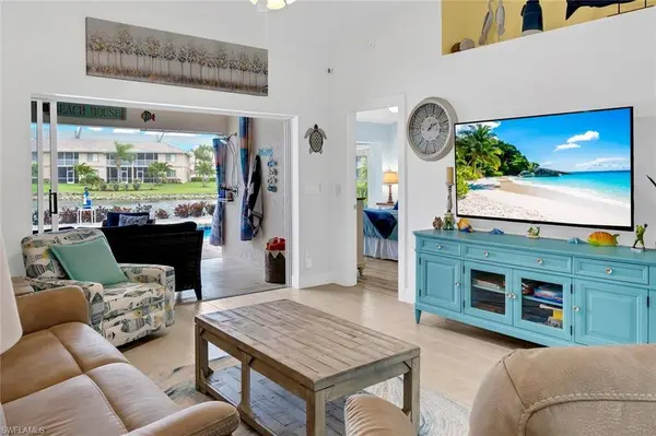 8654 Mustang DR #8, Naples, FL 34113