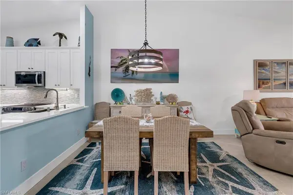 8654 Mustang DR #8, Naples, FL 34113