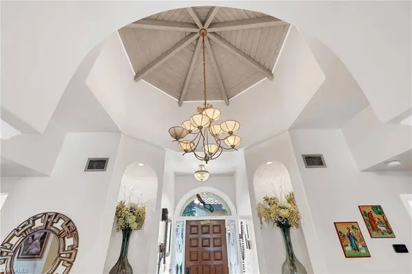 1443 Larkspur DR, Fort Myers, FL 33901