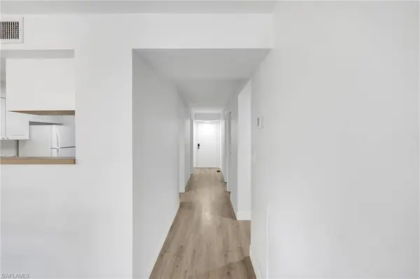 910 Vanderbilt Beach RD #315, Naples, FL 34108