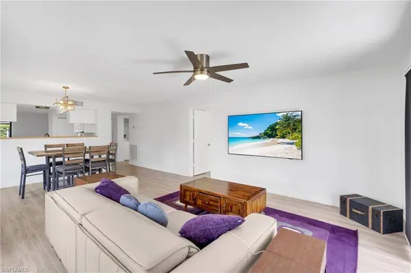 910 Vanderbilt Beach RD #315, Naples, FL 34108