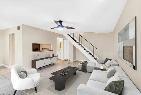 3276 Royal Canadian TRCE #2, Fort Myers, FL 33907