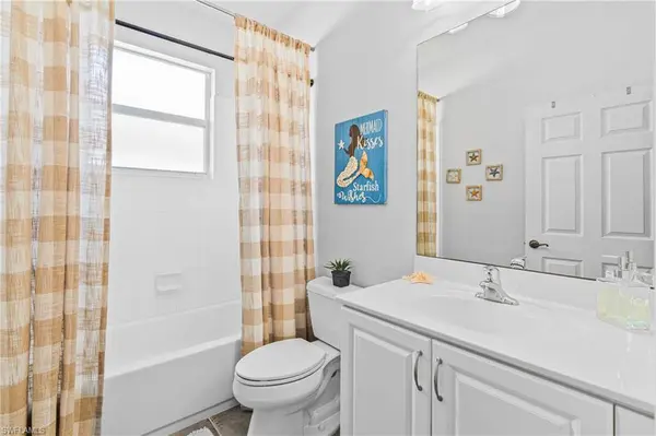 9290 Springview LOOP, Estero, FL 33928