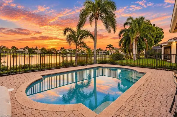10487 Winged Elm LN, Fort Myers, FL 33913