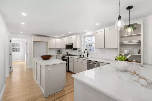 110 Westover Pkwy, Norwood, MA 02062