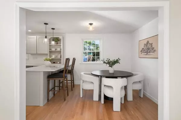 110 Westover Pkwy, Norwood, MA 02062