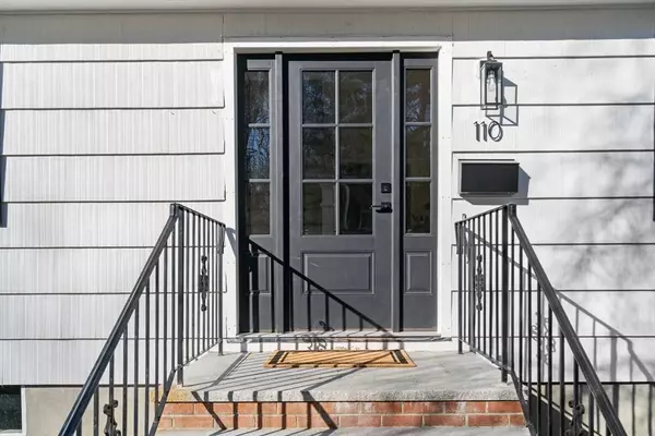 110 Westover Pkwy, Norwood, MA 02062