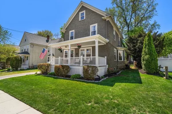 56 Prospect Ave, Norwood, MA 02062