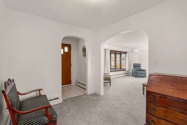 167 Rock St, Norwood, MA 02062