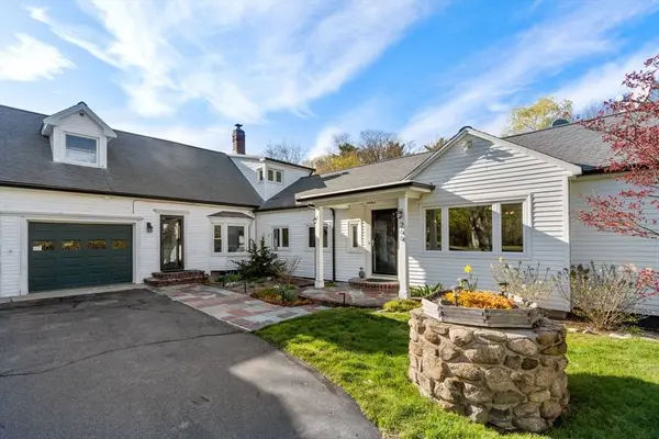 266 Willow St, Mansfield, MA 02048
