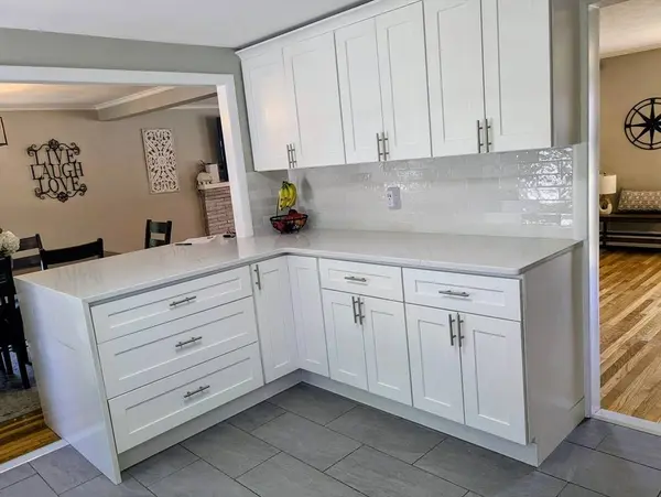 1 Deroma Rd, Boston, MA 02132