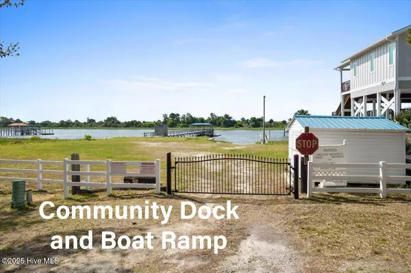 6893 11th ST SW, Ocean Isle Beach, NC 28469