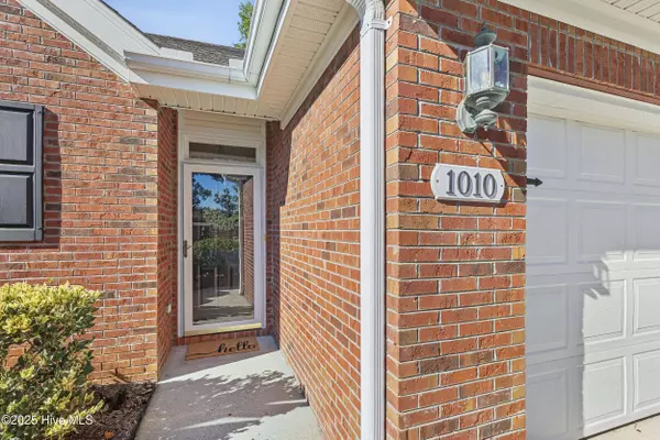 1010 Avenshire CIR, Wilmington, NC 28412