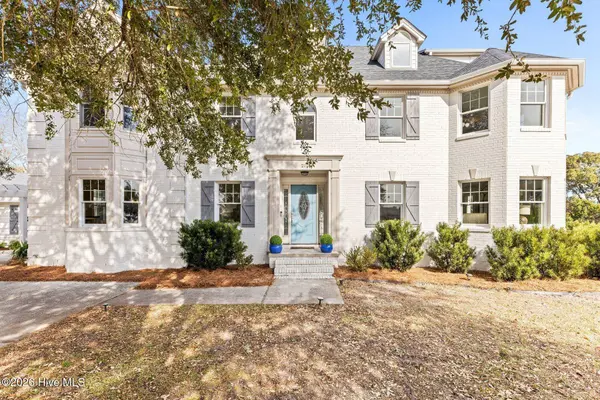 211 Simmons DR, Wilmington, NC 28411