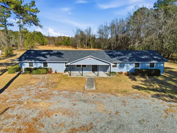 800 N Teachey RD, Wallace, NC 28466