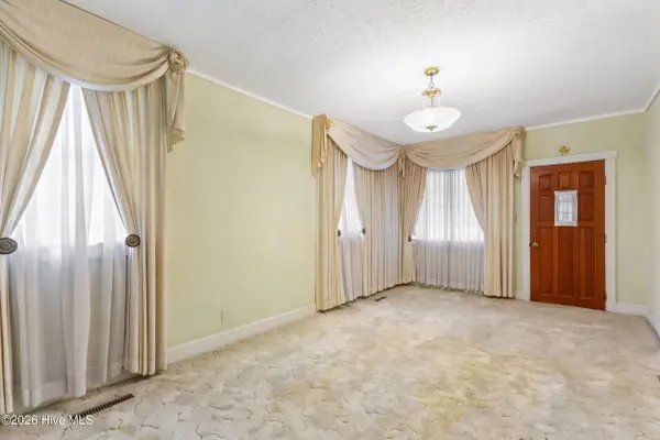 1105 Ann ST, Wilmington, NC 28401