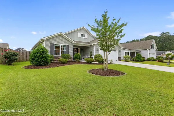 849 Rolling Pines Loop RD, Leland, NC 28451