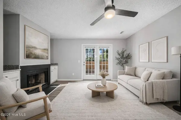 5060 Lamppost CIR, Wilmington, NC 28403