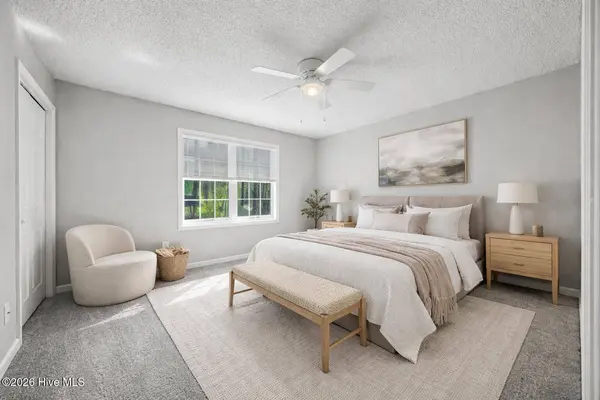 5060 Lamppost CIR, Wilmington, NC 28403