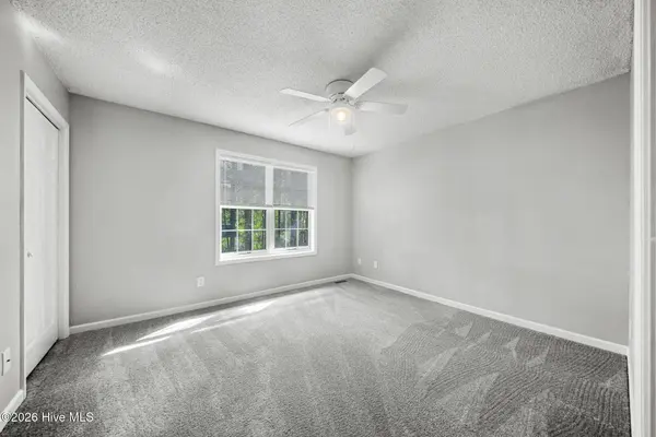 5060 Lamppost CIR, Wilmington, NC 28403