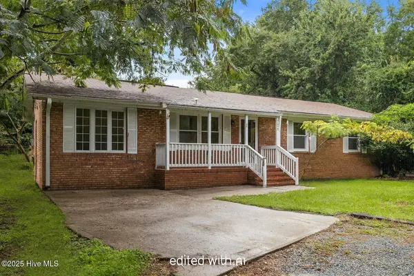 720 Lea DR, Hampstead, NC 28443