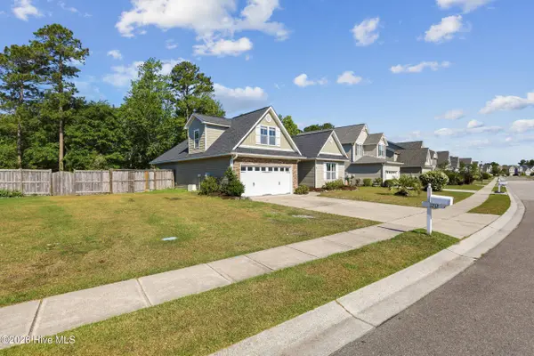 1212 S Brook RD, Winnabow, NC 28479