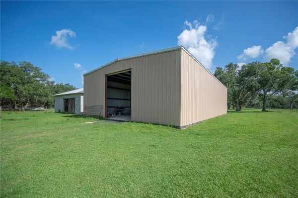 12135 KNIGHTS GRIFFIN RD, Thonotosassa, FL 33592