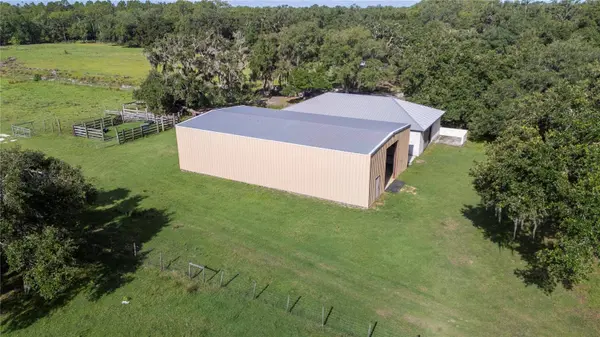 12135 KNIGHTS GRIFFIN RD, Thonotosassa, FL 33592