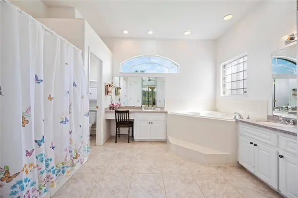 525 SEVEN OAKS ST, Mulberry, FL 33860