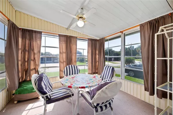 1610 REYNOLDS RD #207, Lakeland, FL 33801