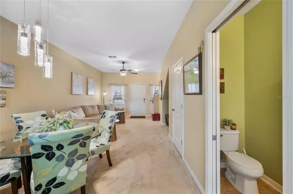 4038 WINDING VINE DR, Lakeland, FL 33812