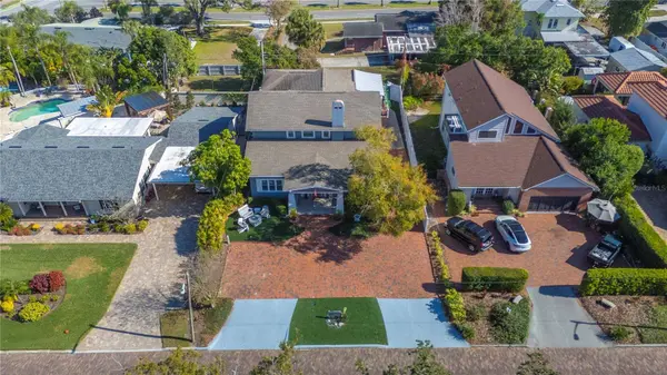 2214 COVENTRY AVE, Lakeland, FL 33803