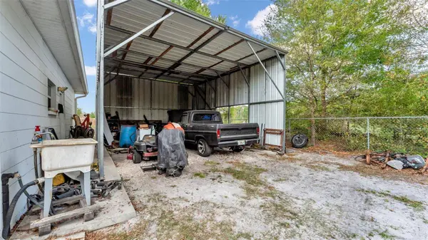 6715 DOVE MEADOW TRL, Lakeland, FL 33810