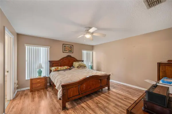 227 WHITTIER ST, Davenport, FL 33896