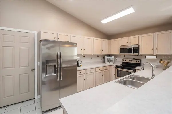 227 WHITTIER ST, Davenport, FL 33896