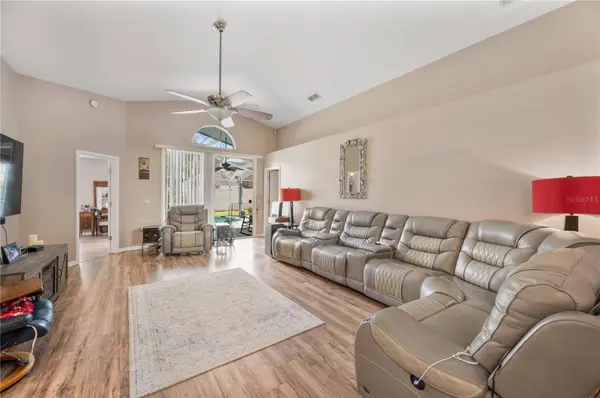 227 WHITTIER ST, Davenport, FL 33896
