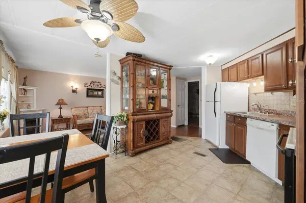 1610 REYNOLDS RD #194, Lakeland, FL 33801