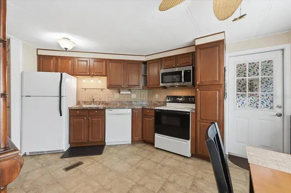 1610 REYNOLDS RD #194, Lakeland, FL 33801
