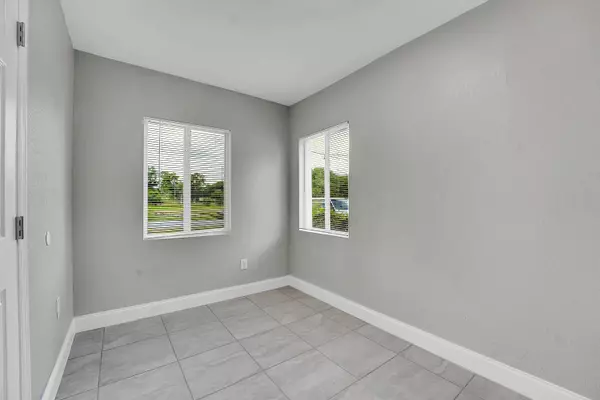 306 N 28th ST, Fort Pierce, FL 34947