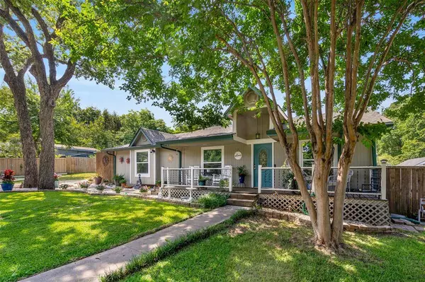 1936 Edgewood Drive, Irving, TX 75060