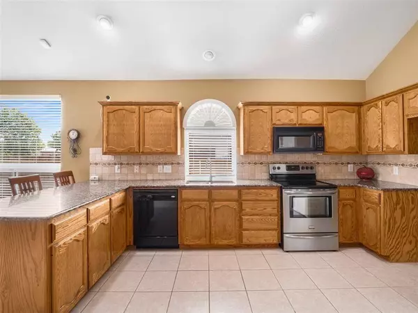 5966 Mountain Home Lane, Fort Worth, TX 76131