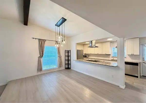 8506 Londonderry Lane, Dallas, TX 75228