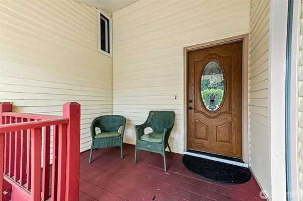 7237 Ridgemont DR SE, Olympia, WA 98513