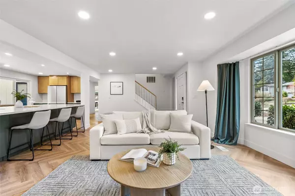 5319 64th AVE W, University Place, WA 98467