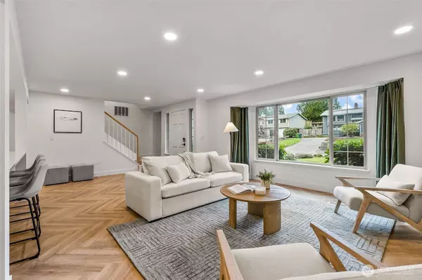 5319 64th AVE W, University Place, WA 98467